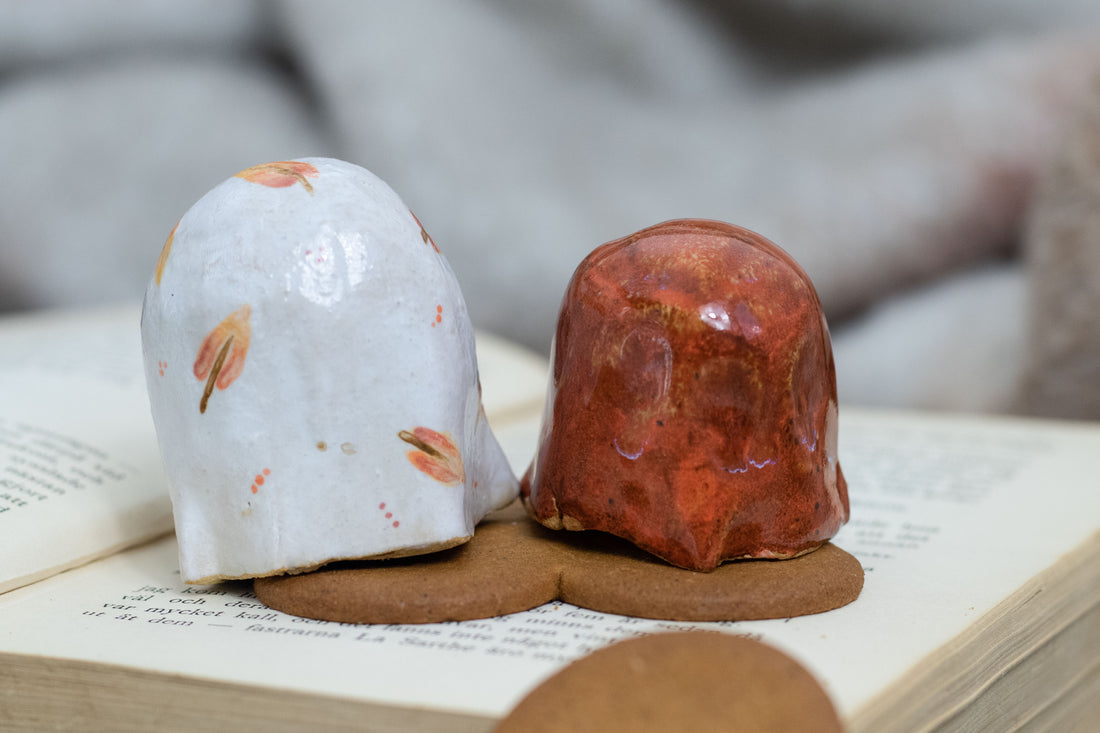 Ceramic small Ghost Duo Set – Clear Quartz & Kunzite Sphere Halloween