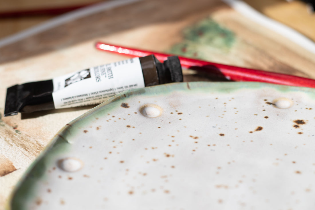 Handmade Ceramic Watercolor Palette – Rustic Green Edge - For Artists