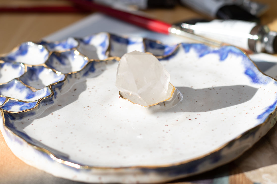 🔮 Handmade Ceramic Clear Quartz Crystal Watercolor Palette – Gold & Cobalt Blue 🔮 For Artists