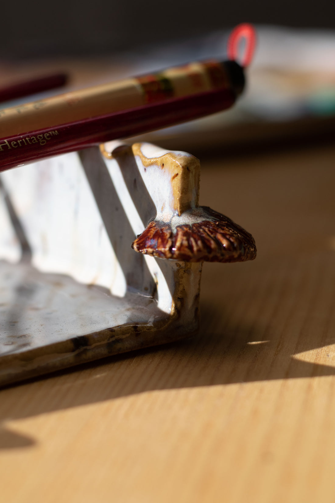 Handmade Ceramic Sloped Brush Holder For Artists – Designed for High-Quality Brushes